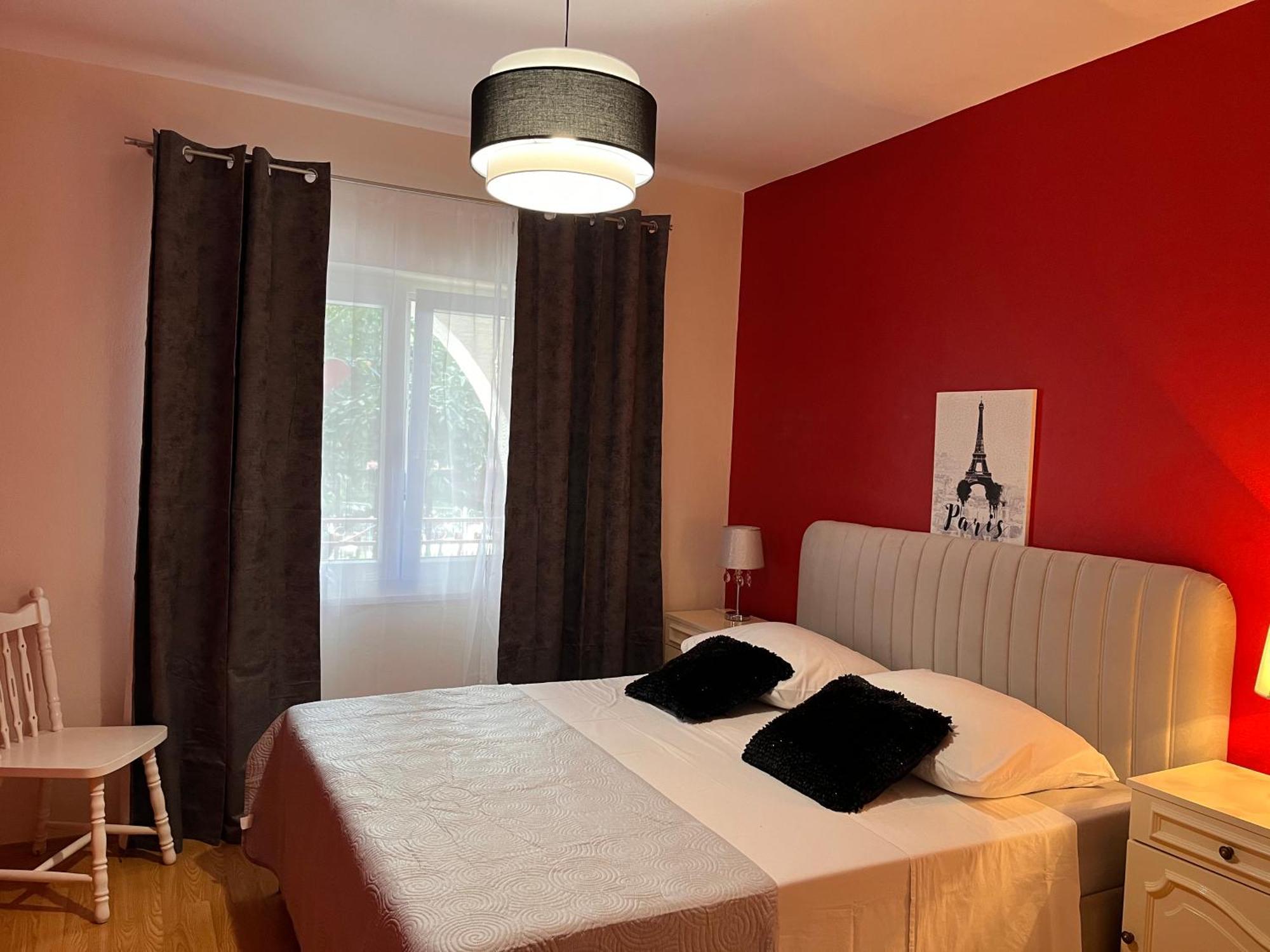 Apartments Villa Mirella 20 M From The Sea - Free Parking Trogir Buitenkant foto